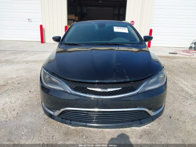 1C3CCCAB8GN133001 Chrysler 200 Limited
