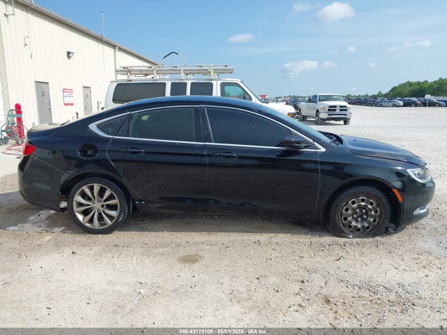 1C3CCCAB8GN133001 Chrysler 200 Limited