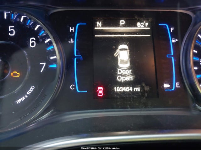 1C3CCCAB8GN133001 Chrysler 200 Limited