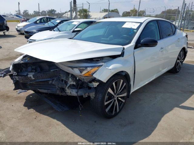 2019 NISSAN ALTIMA 1N4BL4CV7KC102854 Photo 1