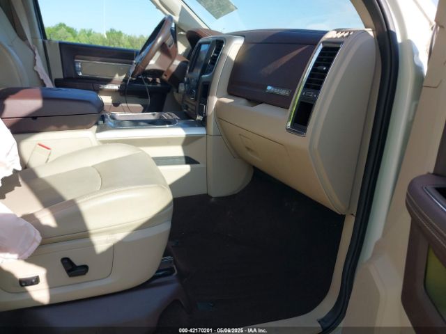 1C6RR7NT7HS802772 RAM 1500 Laramie  4x4 5'7 Box