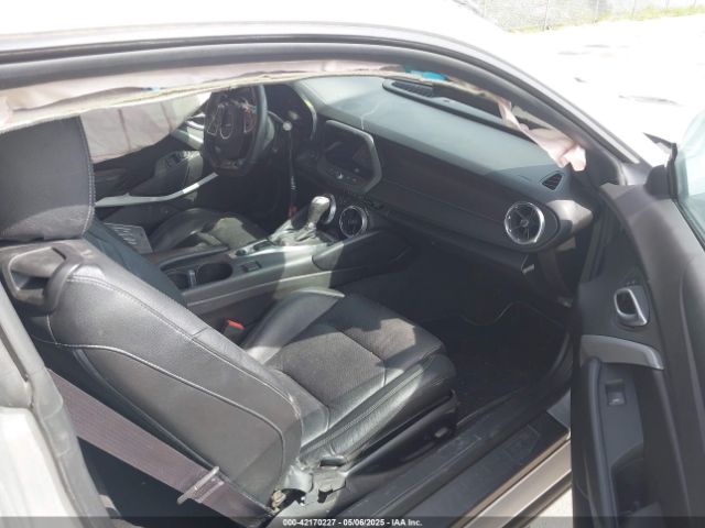2018 CHEVROLET CAMARO 1G1FF1R79J0126530 Photo 4