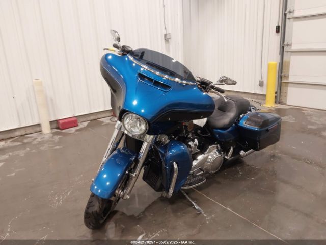 2018 HARLEY-DAVIDSON FLHX 1HD1KXC15JB625350 Photo 1