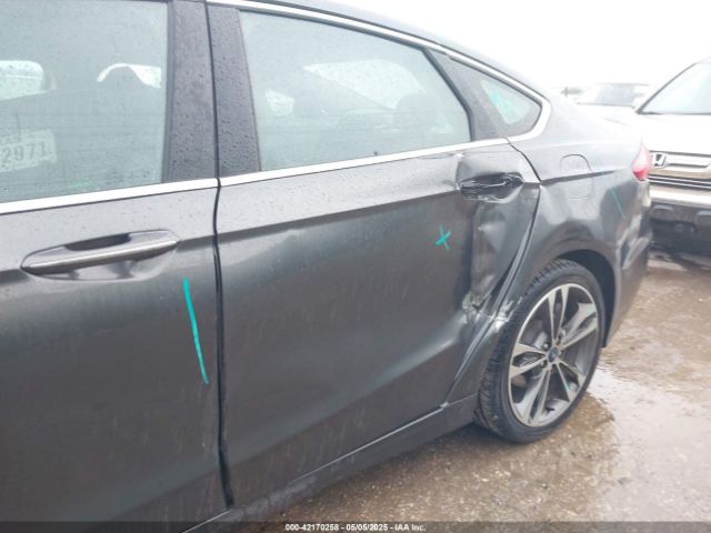 3FA6P0K97LR192657 Ford Fusion Titanium