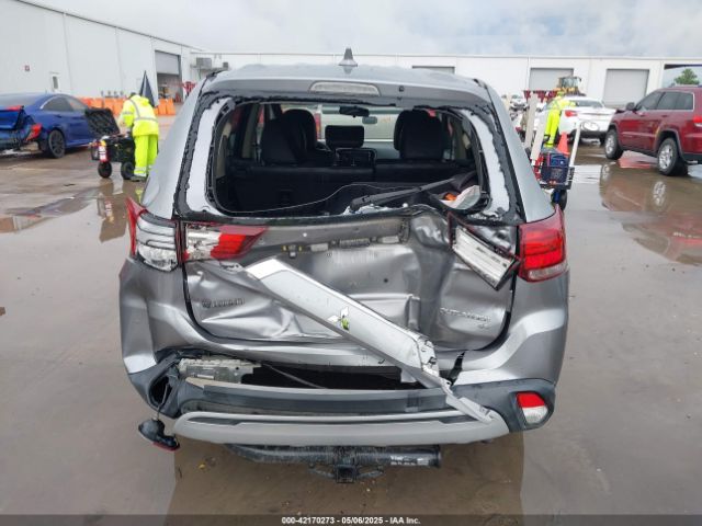 JA4AD3A35KZ026377 Mitsubishi Outlander Se