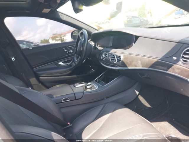 WDDUG8CB9GA206453 Mercedes-Benz S 550