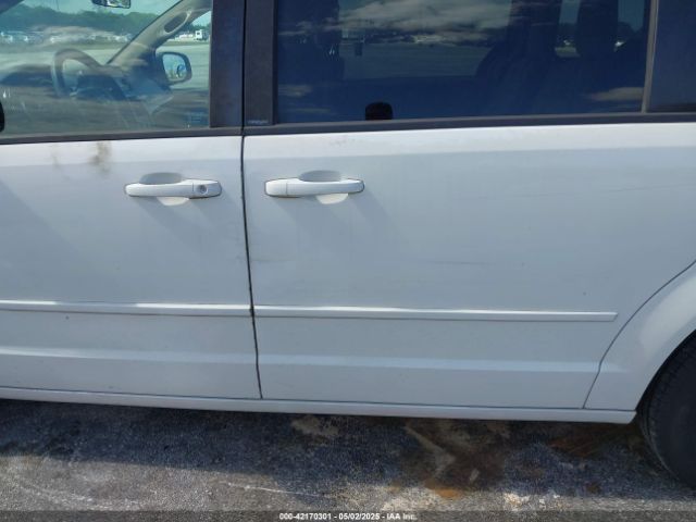 2C4RDGCGXER322705 Dodge Grand Caravan Sxt