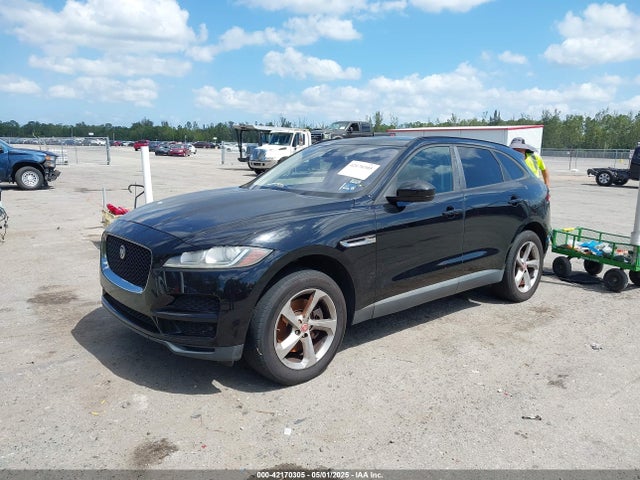 2017 JAGUAR F-PACE SADCJ2BV2HA098313 Photo 1