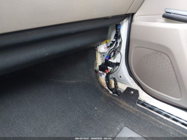 5FNYF6H96KB000824 Honda Pilot Touring