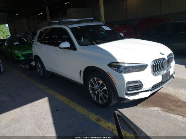 2022 BMW X5 5UXCR6C09N9M21945