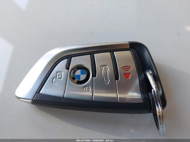 2022 BMW X5 5UXCR6C09N9M21945 Photo 10