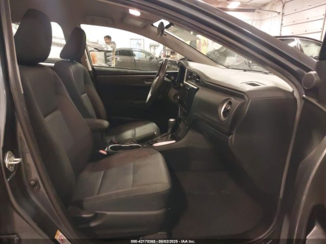 2019 TOYOTA COROLLA 2T1BURHE7KC238163 Photo 4