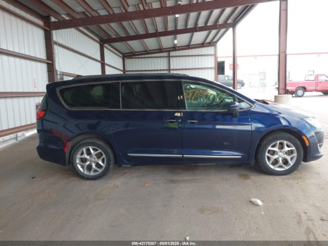 2C4RC1EG7HR559489 Chrysler Pacifica Touring-l Plus
