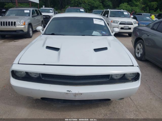 2C3CDYAG5EH222827 Dodge Challenger Sxt