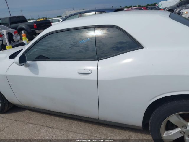 2C3CDYAG5EH222827 Dodge Challenger Sxt