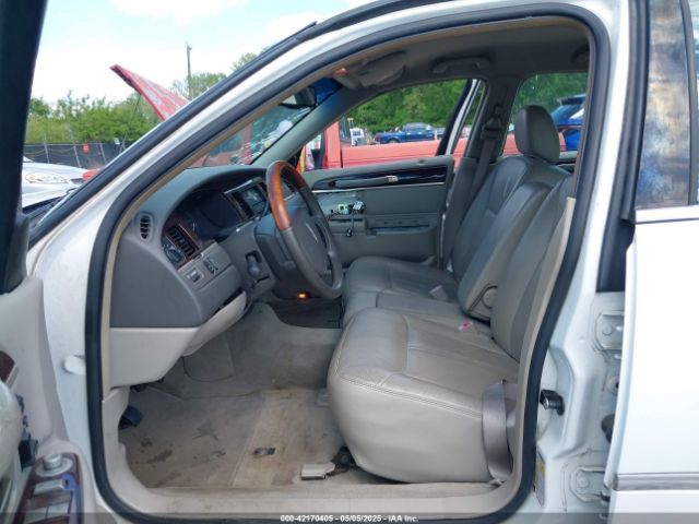 2009 LINCOLN TOWN CAR 2LNHM82V79X633586 Photo 4