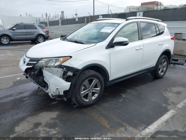 JTMWFREV6FD077992 Toyota Rav4 Xle