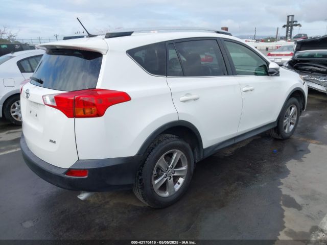 JTMWFREV6FD077992 Toyota Rav4 Xle