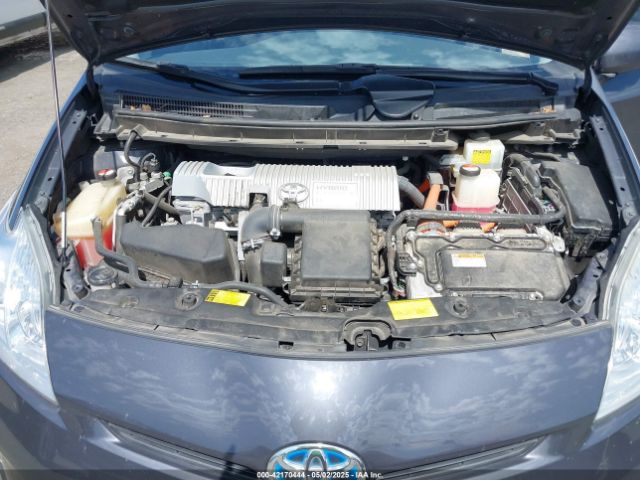 JTDKN3DU1F0409643 Toyota Prius Three