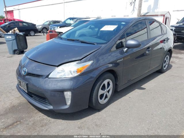 JTDKN3DU1F0409643 Toyota Prius Three