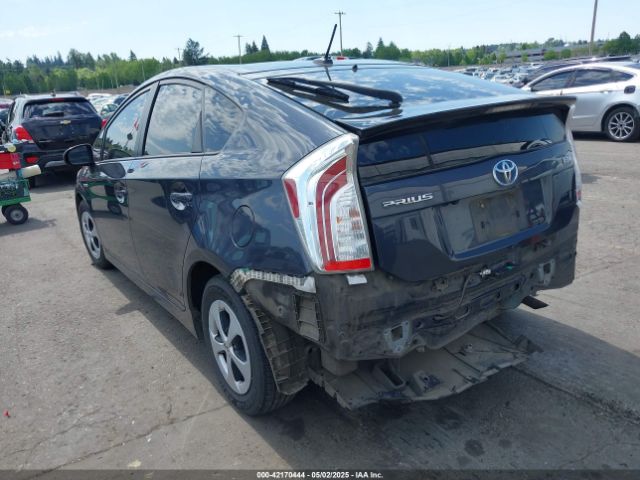 JTDKN3DU1F0409643 Toyota Prius Three