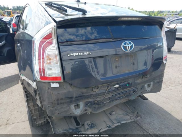 JTDKN3DU1F0409643 Toyota Prius Three