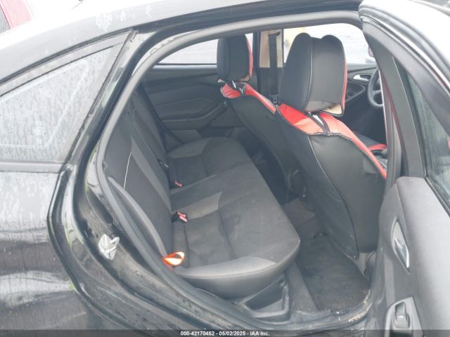 1FADP3F25EL259487 Ford FOCUS SE