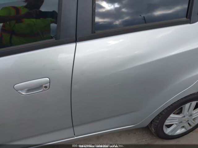 KL8CB6S95FC736907 Chevrolet Spark Ls Cvt