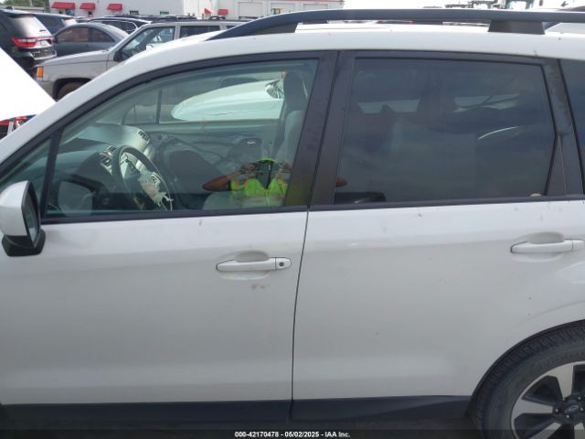 JF2SJAGC6JH574683 Subaru Forester 2.5i Premium
