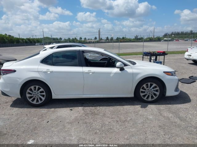 4T1C11AK2PU185800 Toyota CAMRY LE