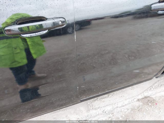 1GCVKREC6HZ158504 Chevrolet Silverado 1500 2lt