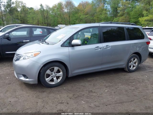 5TDKK3DCXGS720356 Toyota Sienna Le 8 Passenger