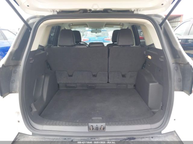 1FMCU0GD4JUA82802 Ford ESCAPE SE