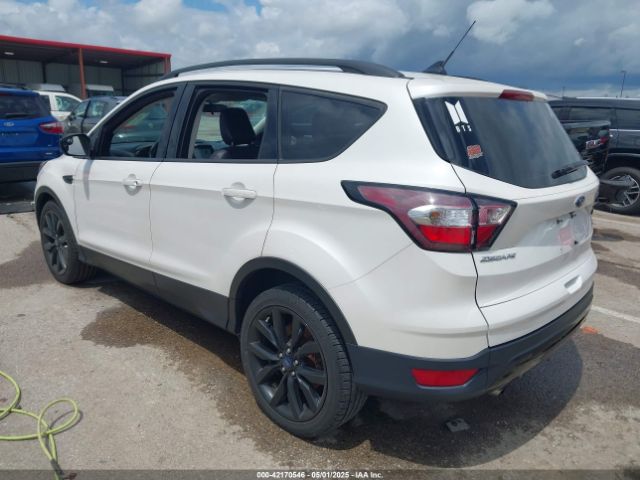 1FMCU0GD4JUA82802 Ford ESCAPE SE