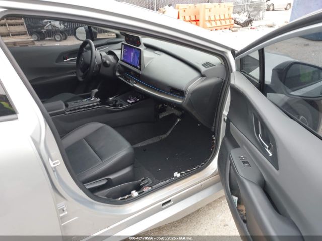 JTDACAAU0R3020473 Toyota Prius Limited