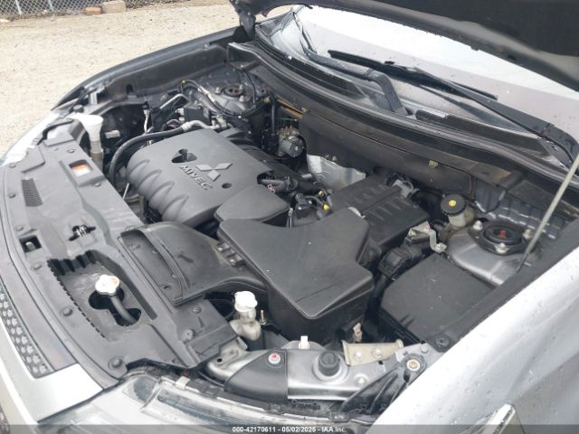 2020 MITSUBISHI OUTLANDER JA4AD3A31LJ001086 Photo 9