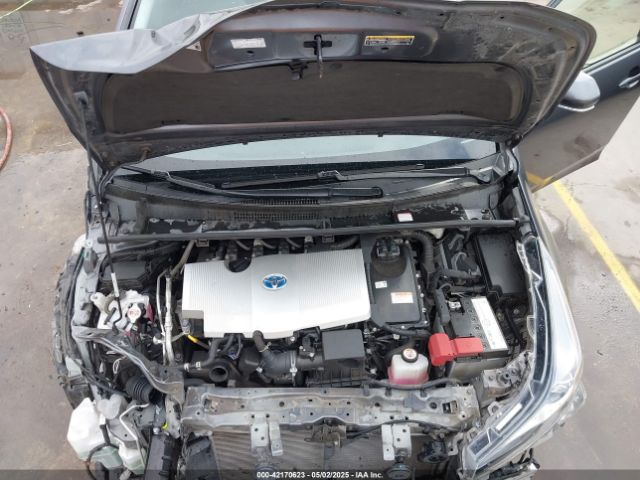 JTDKAMFU4N3183352 Toyota Prius Le