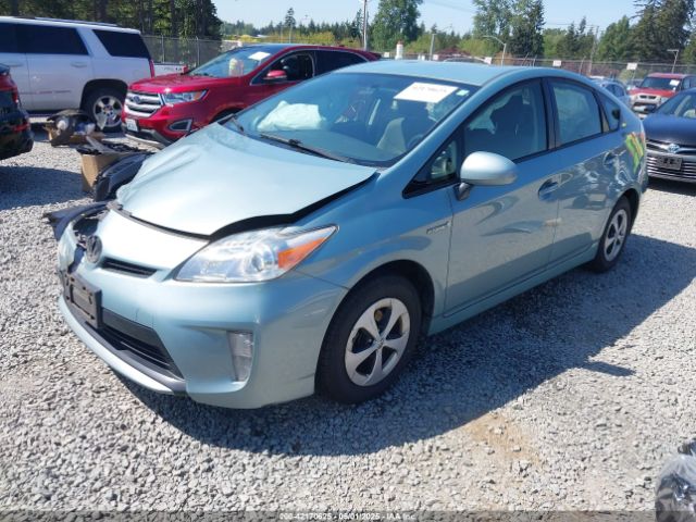 JTDKN3DU3F1887413 Toyota Prius Two