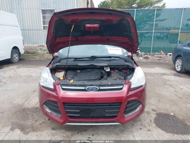 1FMCU9J94EUC77751 Ford Escape Titanium