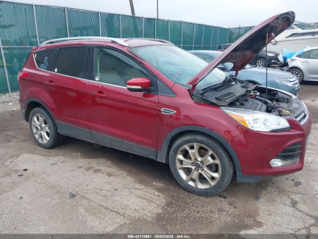 1FMCU9J94EUC77751 Ford Escape Titanium