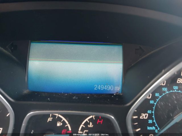 1FMCU9J94EUC77751 Ford Escape Titanium
