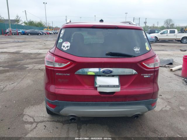 1FMCU9J94EUC77751 Ford Escape Titanium