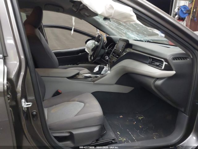2022 TOYOTA CAMRY 4T1C11AK5NU692820 Photo 4