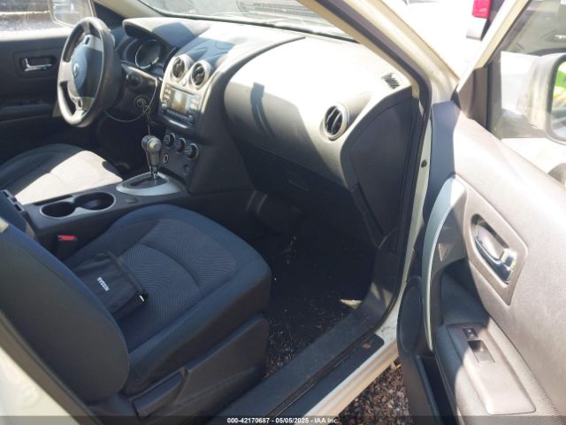 JN8AS5MT2FW660647 Nissan Rogue Select S