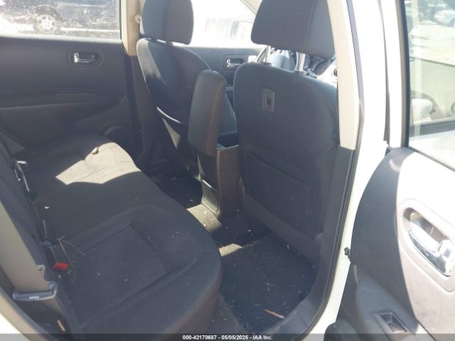JN8AS5MT2FW660647 Nissan Rogue Select S