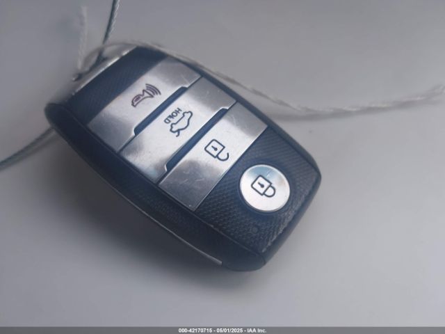 KNAGM4AD8E5076052 KIA Optima Hybrid Lx