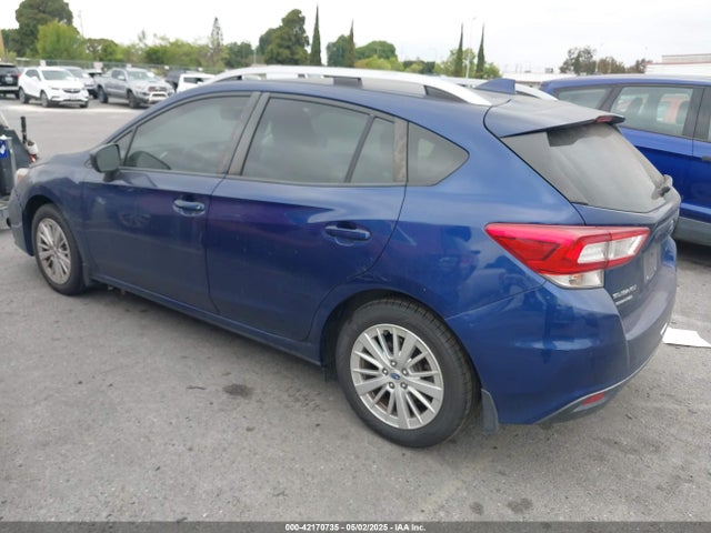 Subaru Impreza 2.0i Premium 2017 4S3GTAD62H3721165 Image 3