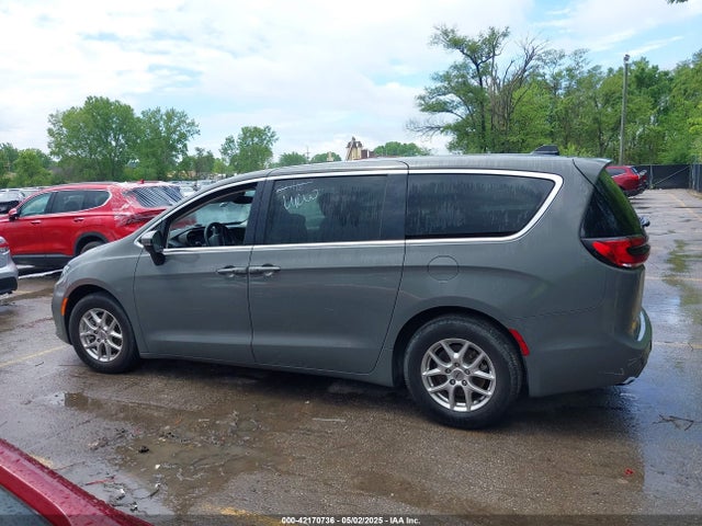 Chrysler Pacifica Touring L 2023 2C4RC1BG9PR601485 Image 14