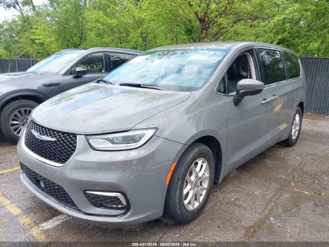 Chrysler Pacifica Touring L 2023 2C4RC1BG9PR601485 Image 2