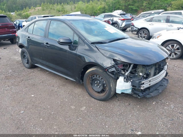 Toyota COROLLA LE 2022 5YFEPMAE1NP358305 Image 1
